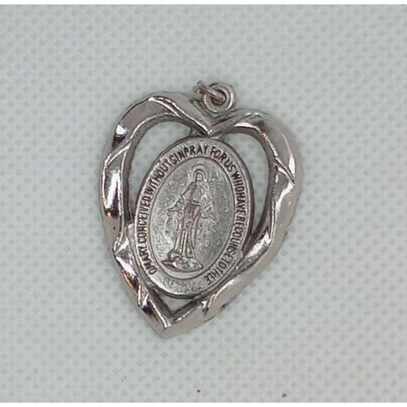Mother Mary, religious pendant - Picture 1 of 3